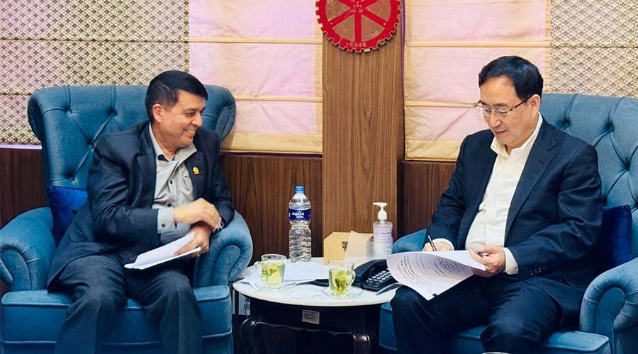 महासंघका अध्यक्ष ढकाल र चीनको ग्वाङ्दोङ डिपार्टमेन्टका मन्त्री वाङ शीबीच भेटवार्ता, प्रविधि र नवप्रर्वतनमा सहकार्यका लागि अध्यक्ष ढकालको आग्रह