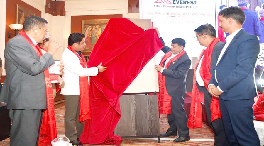 नेपालमै पहिलोपटक: आइएमई ग्रुपद्वारा डेढ अर्बको लगानीमा फाइबर सिमेन्ट बोर्ड उद्योग सञ्चालन, आयात प्रतिस्थापन र रोजगारीमा ठूलो योगदान