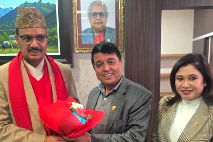 वैदेशिक रोजगारीमा जाने नेपाली श्रमिकलाई ऋण प्रक्रिया सरलीकरण गर्न  महासंघ अध्यक्ष ढकालको श्रममन्त्री सँग आग्रह