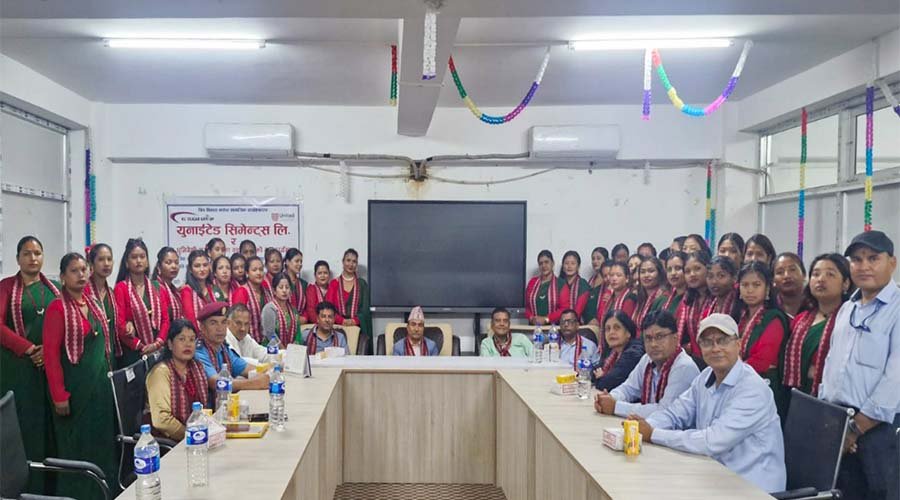 युनाइटेड सिमेन्ट्स लिमिटेडद्वारा महिलाहरूका लागि सिलाई–कटाई तालिम सम्पन्न, ४२ जना महिलालाई प्रमाणपत्र वितरण